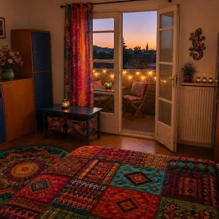 Apartment Bright Boho With Balcony In *